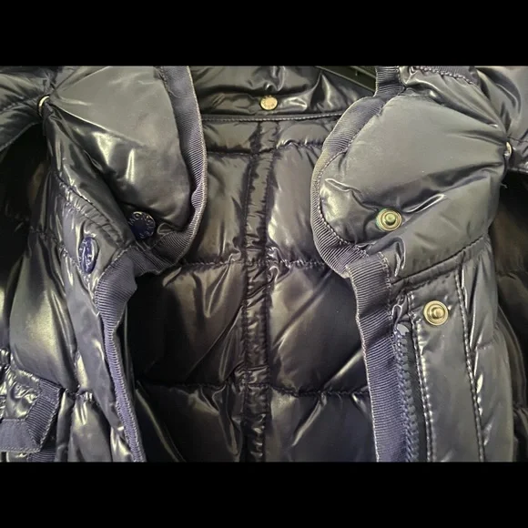 Moncler Navy Blue Puffer Jacket with Fur Trim - Picture 7 of 13